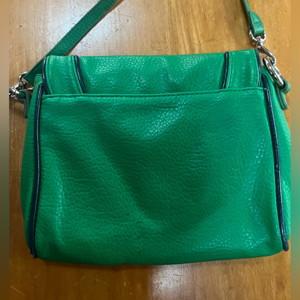 Miche Emerald Crossbody Bag - Picture 5 of 8